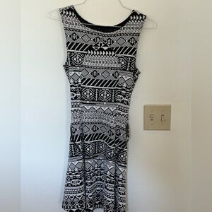 HeartSoul Black and White printed belted dress